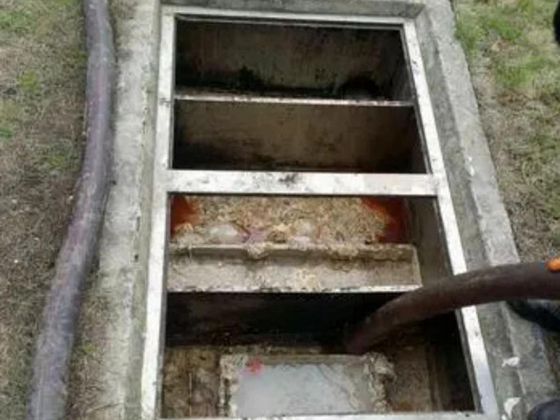 改则隔油池清理